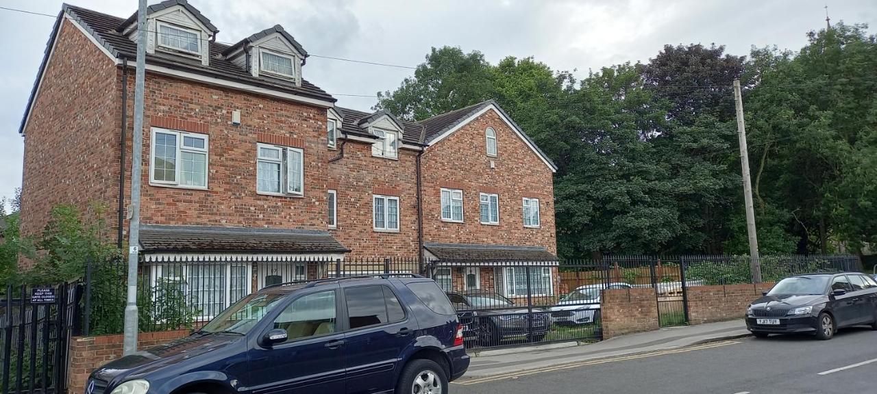 Hall 3 Hotell Leeds  Eksteriør bilde